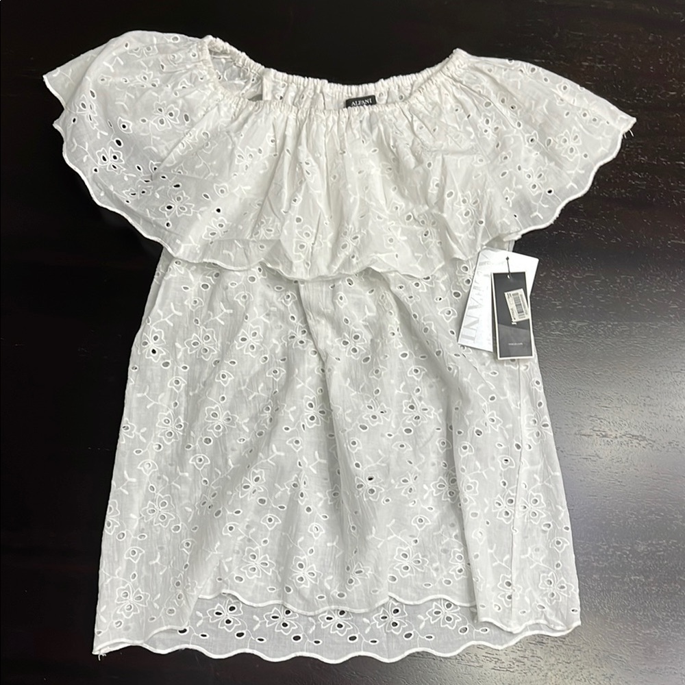 Alfani white embroidery top